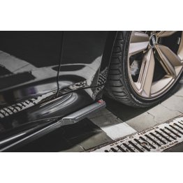 Накладки сплиттеры на пороги на Audi RS5 B9 рестайл